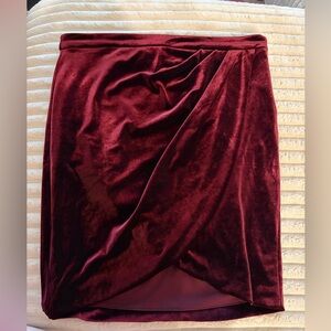 Forever 21 Velvet Wine Pencil Skirt size L